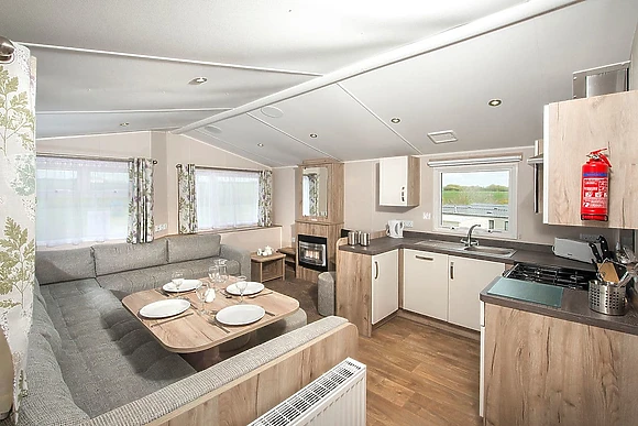 SG 3 Bed Platinum Caravan 