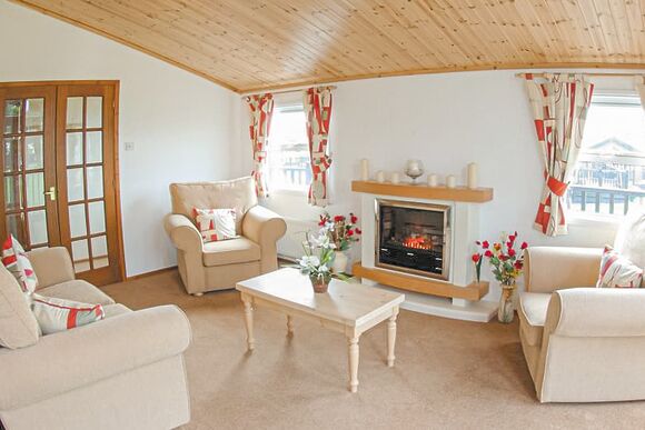 Typical SG 3 Bed Silver Lodge (Pet) 