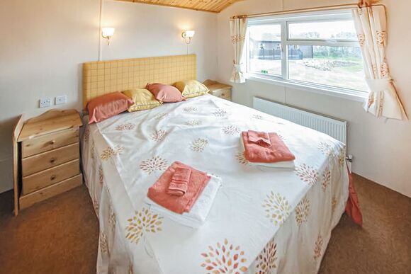 Typical SG 3 Bed Silver Lodge (Pet) 