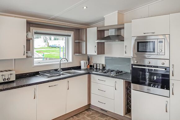 2 Bed Platinum Lodge - Sandy Glade Holiday Park, Burnham-on-Sea