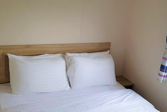 2 Bed Silver Compact Caravan - Sandy Glade Holiday Park, Burnham-on-Sea