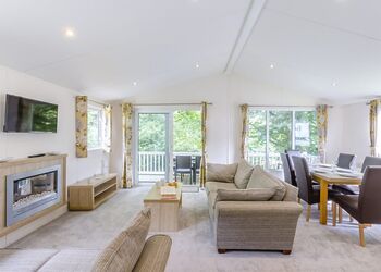 Prestige Lodge, parking, ensuite, decking & HT 6 - Sandford, Sandford, Poole