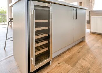 Prestige Accessible, parking, ensuite, deck & HT - Sandford, Sandford, Poole