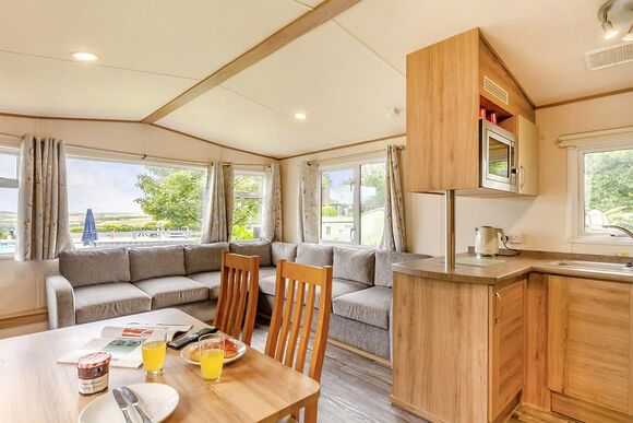 Silver Caravan with parking 6 - Sandford, Sandford, Poole