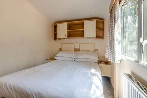 Silver Caravan with parking - Sandford, Sandford, Poole