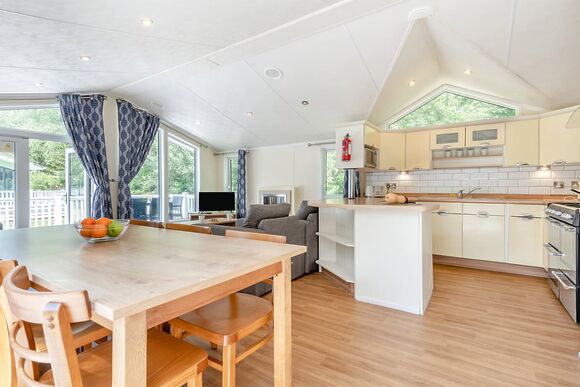 Superior Lodge with parking, ensuite & decking 6 - Sandford, Sandford, Poole