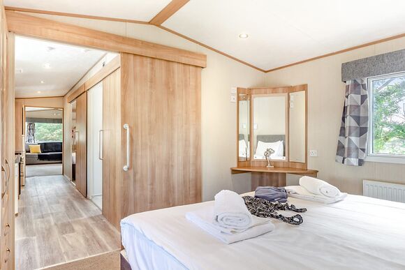 Silver Accessible with parking & decking - Sandford, Sandford, Poole