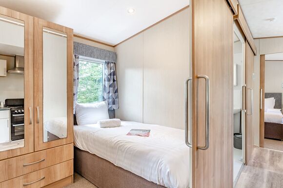 Silver Accessible with parking & decking - Sandford, Sandford, Poole