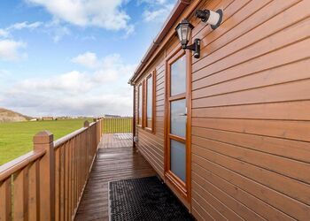 Darcy&rsquo;s VIP - Scarborough Lodge Retreat, Scarborough