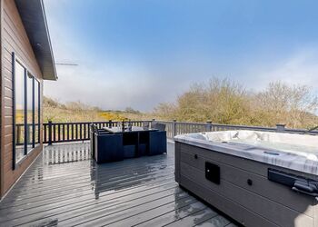 Heathcliff VIP - Scarborough Lodge Retreat, Scarborough