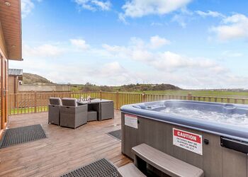 Branwell VIP - Scarborough Lodge Retreat, Scarborough