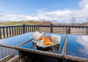 Wildfell VIP - Scarborough Lodge Retreat, Scarborough