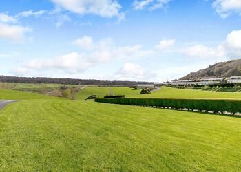 Haworth VIP - Scarborough Lodge Retreat, Scarborough