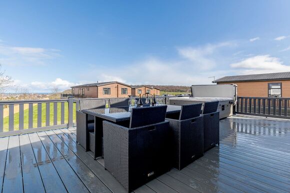 Heathcliff VIP - Scarborough Lodge Retreat, Scarborough