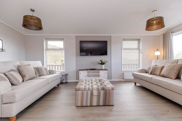 Heathcliff VIP - Scarborough Lodge Retreat, Scarborough