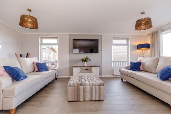 Rochester VIP - Scarborough Lodge Retreat, Scarborough