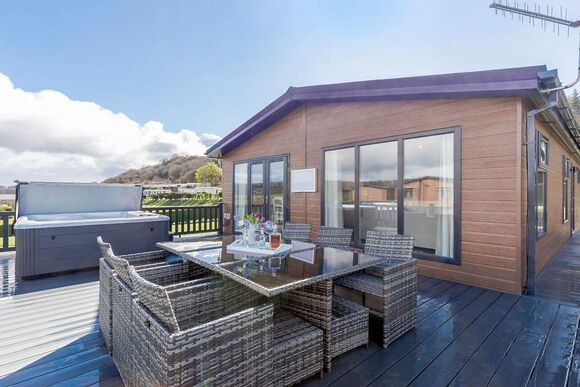 Haworth VIP - Scarborough Lodge Retreat, Scarborough