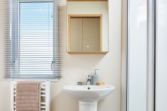 Please note, images are for representational purposes only, individual makes and models may vary 