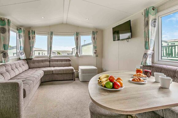 Bronze 2 Bedroom Caravan, Sleeps 6. With parking and decking, Bronze 2 Bedroom Caravan, slps 6, parking and deck P - Sea Acres, Kennack Sands, The Lizard
