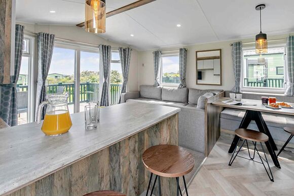 Gold Premium 3 Bedroom Caravan, Sleeps 8. With parking & decking, Gold Premium 3 Caravan, slps 8, parking & decking P - Sea Acres, Kennack Sands, The Lizard