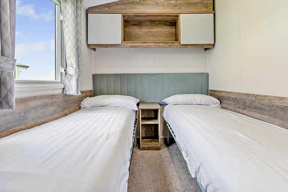 Gold Premium 3 Caravan, slps 8, parking & decking P, Gold Premium 3 Bedroom Caravan, Sleeps 8. With parking & decking - Sea Acres, Kennack Sands, The Lizard