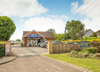 Seadown Park, Charmouth