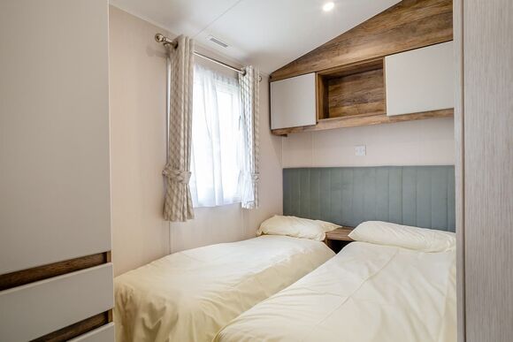 Dorset Mirage - Seadown Park, Charmouth