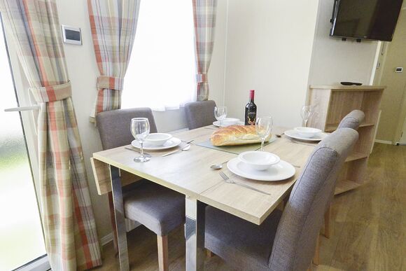 Gold  4 Caravan - Seawick Holiday Park, St Osyth, Clacton-on-Sea