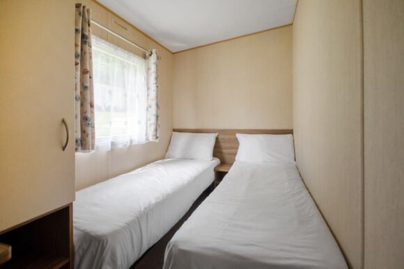 Silver  3 Caravan (Pet Friendly) - Seawick Holiday Park, St Osyth, Clacton-on-Sea