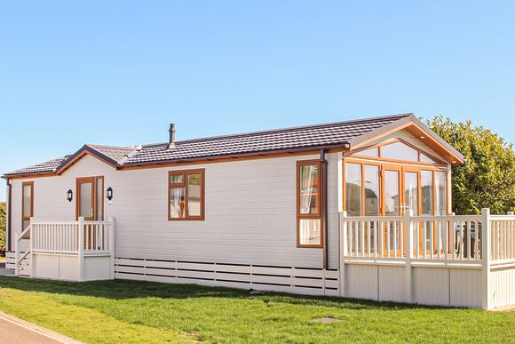 Platinum Cabin with Hot Tub - Searles Leisure Resort, Hunstanton