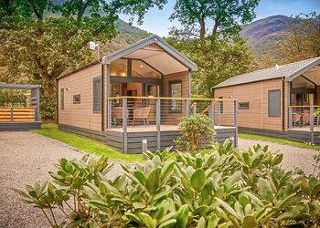 Premier Forest Pod (Pet) - Stratheck Holiday Park, Dunoon