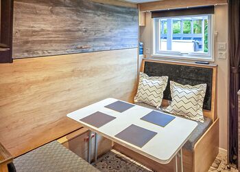 Premier Forest Pod (Pet) - Stratheck Holiday Park, Dunoon