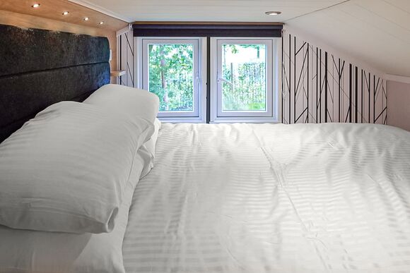 Premier Forest Pod (Pet) - Stratheck Holiday Park, Dunoon