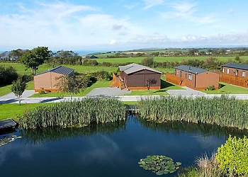 Seven Springs, Llanon