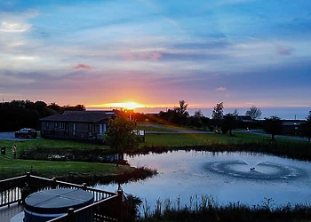 Seven Springs, Llanon