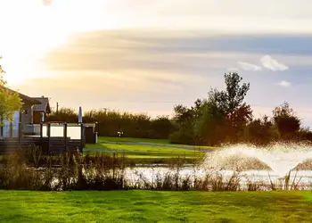 Seven Springs, Llanon