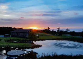 Seven Springs, Llanon