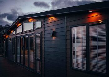 Glan Nant - Seven Springs, Llanon