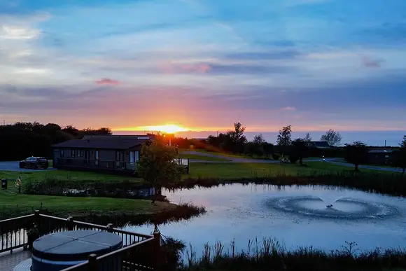 Seven Springs, Llanon