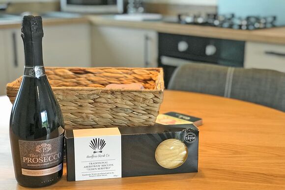 Cambrian Retreat - Seven Springs, Llanon