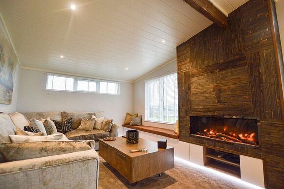 Glan Nant - Seven Springs, Llanon