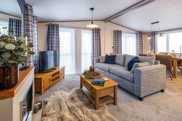 Exclusive Lodge 2 Bed - Sun Haven Holiday Park, Mawgan Porth, Nr Newquay