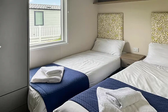 Luxury Plus 2 Bed - Sun Haven Holiday Park, Mawgan Porth, Nr Newquay