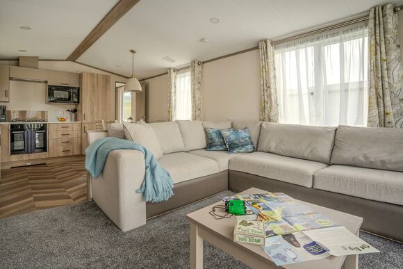 Luxury Plus 2 Bed - Sun Haven Holiday Park, Mawgan Porth, Nr Newquay
