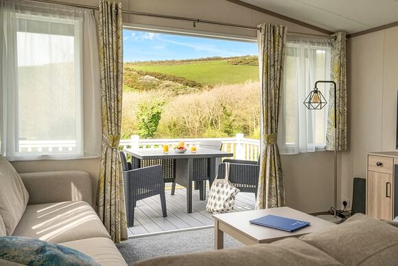 Luxury Plus 2 Bed (Pet) - Sun Haven Holiday Park, Mawgan Porth, Nr Newquay