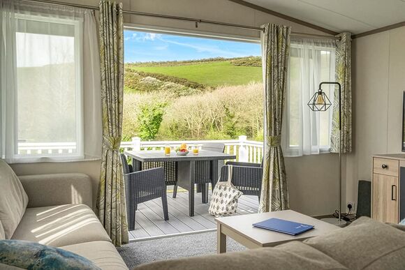 Luxury Plus 3 Bed (Pet) - Sun Haven Holiday Park, Mawgan Porth, Nr Newquay