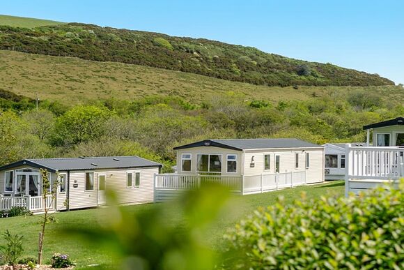 Luxury 2 Bed - Sun Haven Holiday Park, Mawgan Porth, Nr Newquay