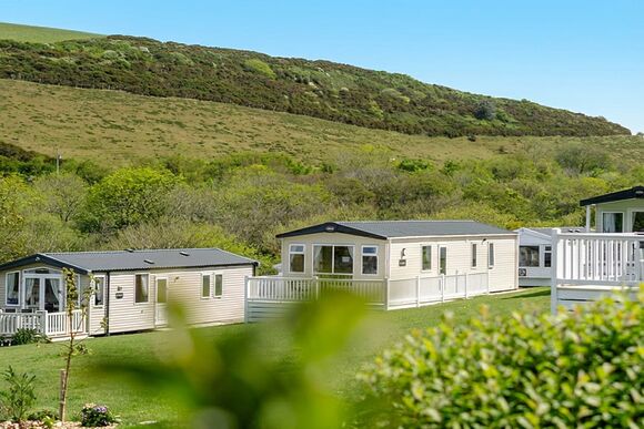Luxury 2 Bed (Pet) - Sun Haven Holiday Park, Mawgan Porth, Nr Newquay