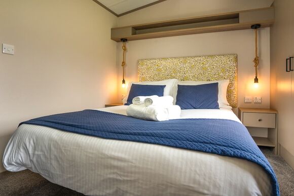 Luxury 2 Bed (Pet) - Sun Haven Holiday Park, Mawgan Porth, Nr Newquay