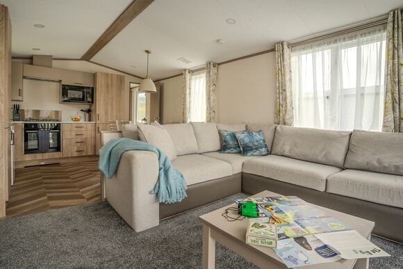 Luxury 2 Bed (Pet) - Sun Haven Holiday Park, Mawgan Porth, Nr Newquay